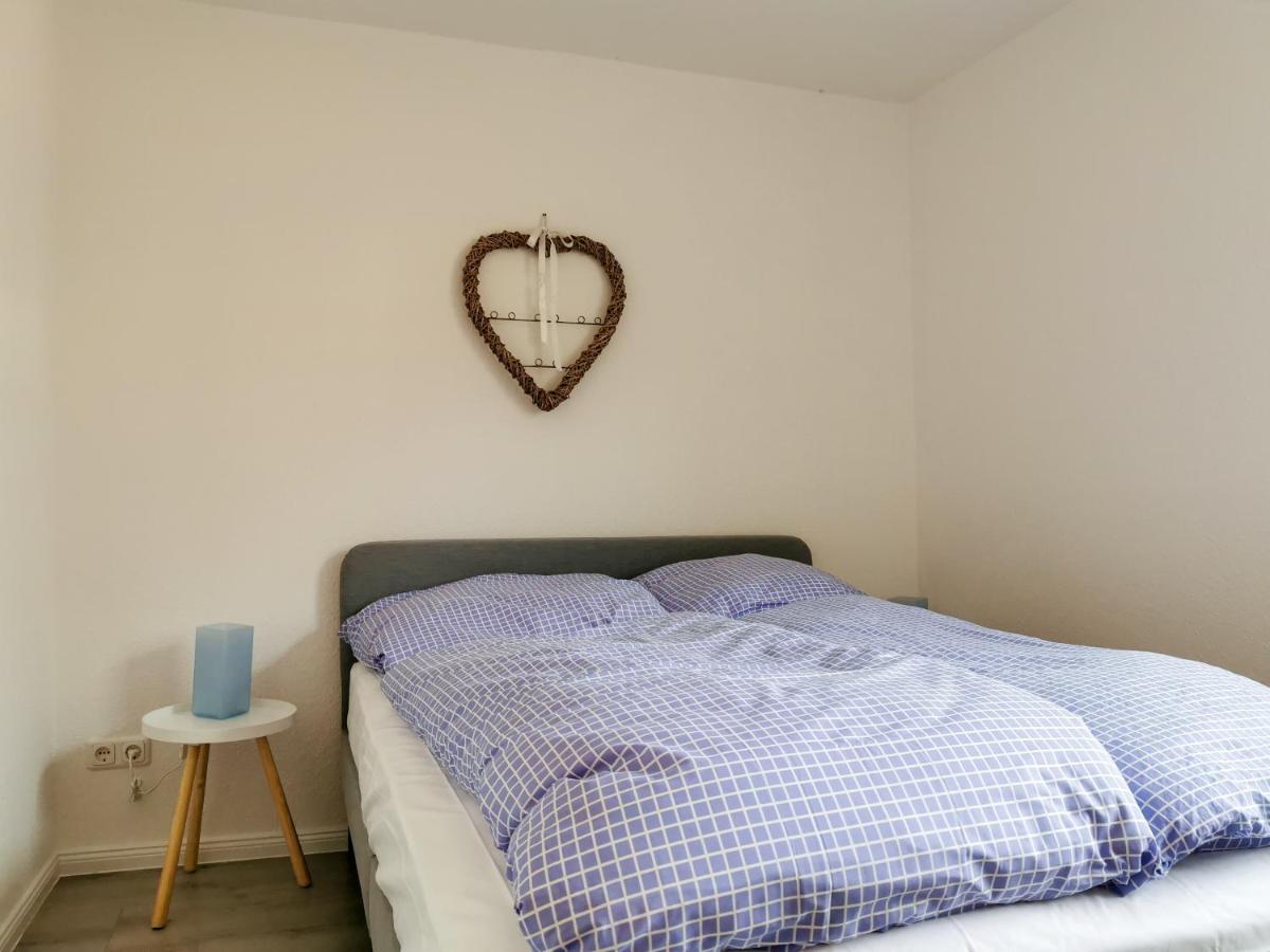 Smittshoern 3 - Nordsee Erdgeschosswohnung Mit Eingezaeunten Garten, Kamin Und Lounge! Altfunnixsiel Extérieur photo
