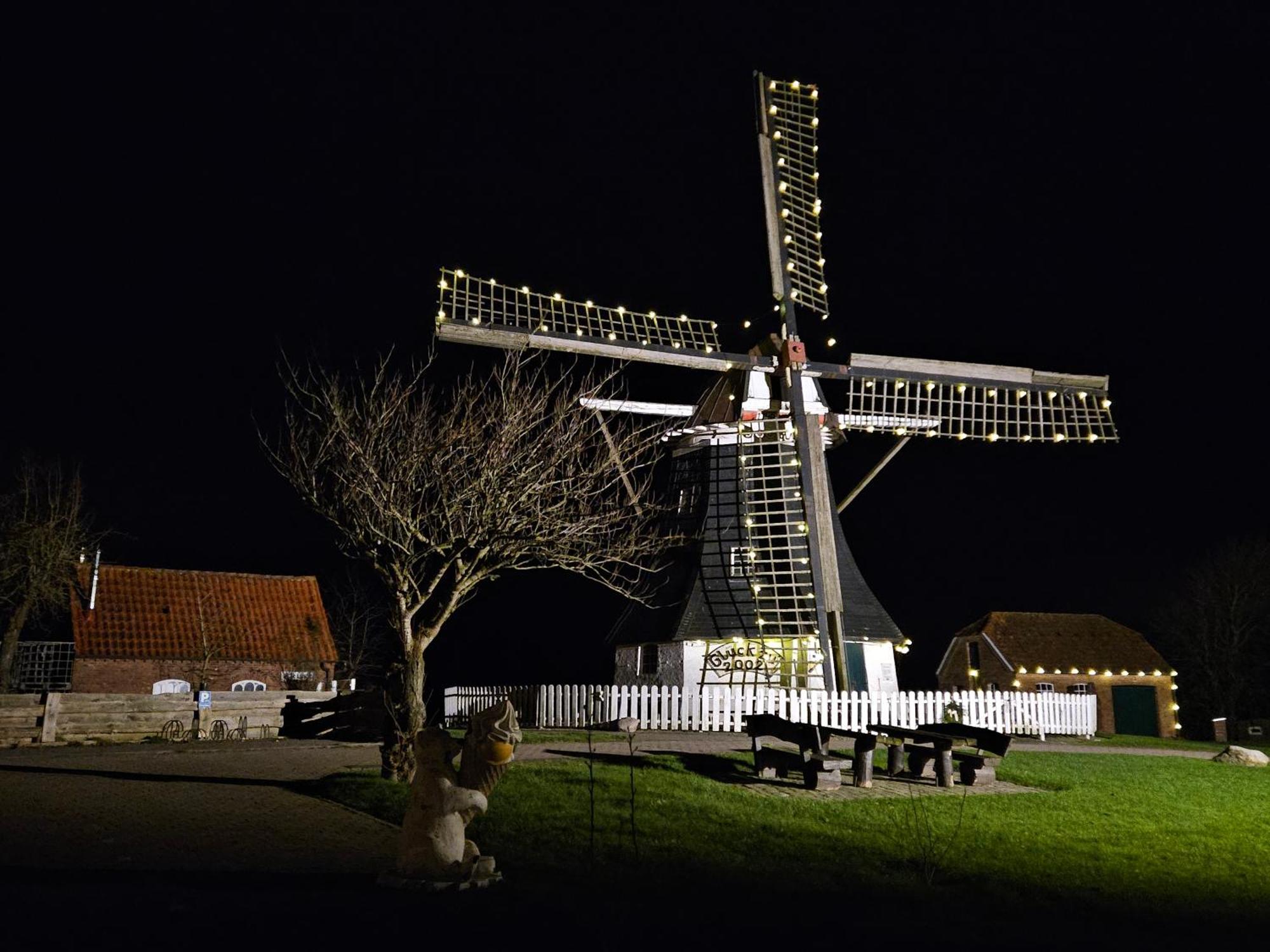 Smittshoern 3 - Nordsee Erdgeschosswohnung Mit Eingezaeunten Garten, Kamin Und Lounge! Altfunnixsiel Extérieur photo