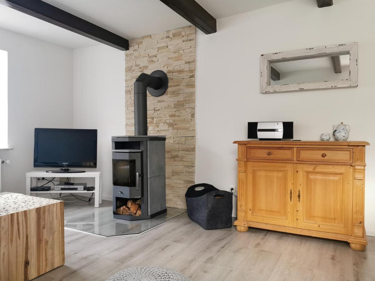 Smittshoern 3 - Nordsee Erdgeschosswohnung Mit Eingezaeunten Garten, Kamin Und Lounge! Altfunnixsiel Extérieur photo