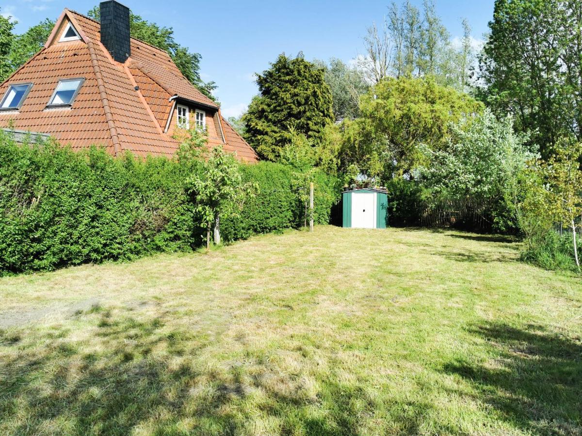 Smittshoern 3 - Nordsee Erdgeschosswohnung Mit Eingezaeunten Garten, Kamin Und Lounge! Altfunnixsiel Extérieur photo